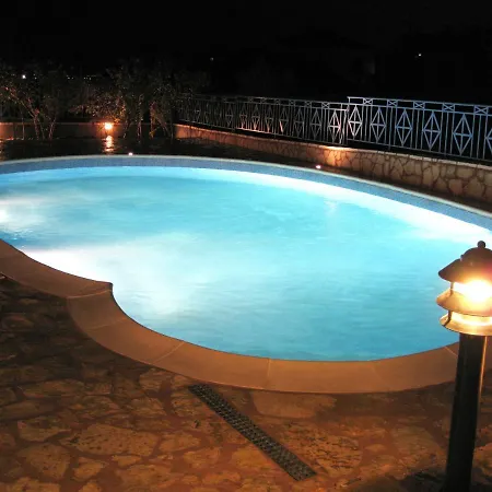 Avra Studios Hotel apartamentowy